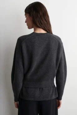 PULLOVER AUS MERINOWOLLE MIT GÜRTELDETAIL