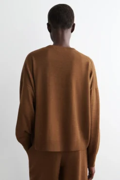 PULLOVER AUS MERINOWOLLE MIT RUNDHALSAUSSCHNITT