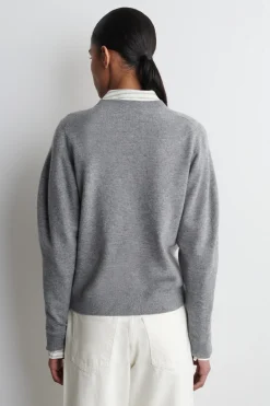 PULLOVER AUS MERINOWOLLE MIT BALLONÄRMELN