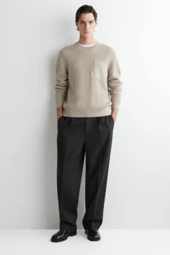PULLOVER AUS WOLLE MIT RUNDHALSAUSSCHNITT