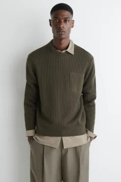 PULLOVER AUS WOLLE MIT RUNDHALSAUSSCHNITT