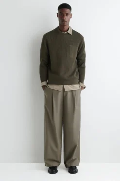 PULLOVER AUS WOLLE MIT RUNDHALSAUSSCHNITT
