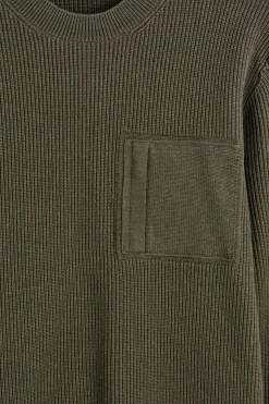 PULLOVER AUS WOLLE MIT RUNDHALSAUSSCHNITT