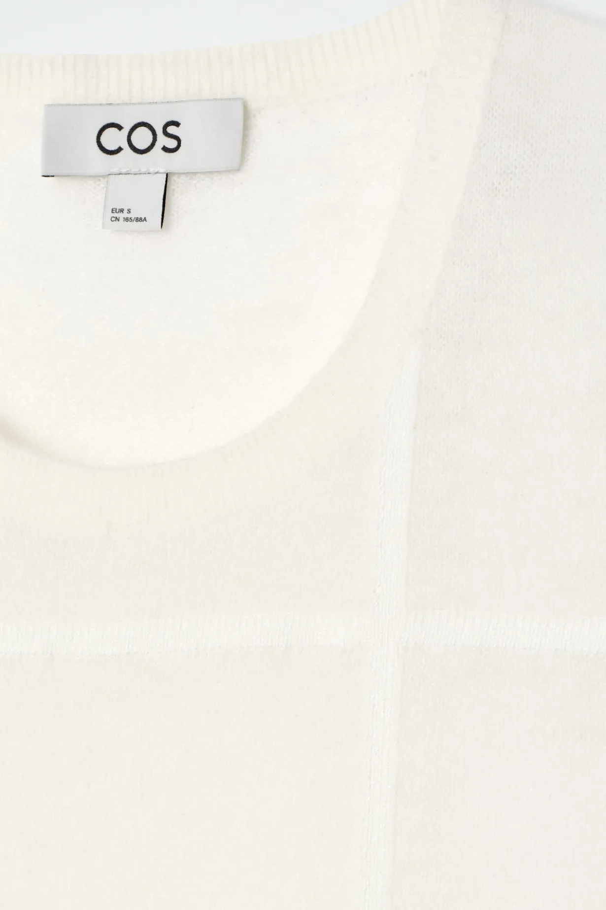 ÄRMELLOSES OBERTEIL MIT WINDOWPANE-KARO