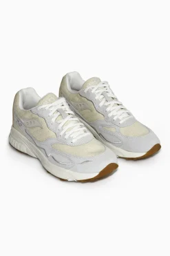SAUCONY 3D GRID HURRICANE SNEAKERS