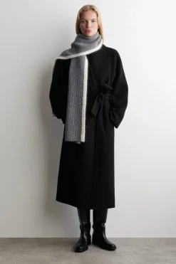 SCHAL AUS WOLL-MOHAIR-MIX