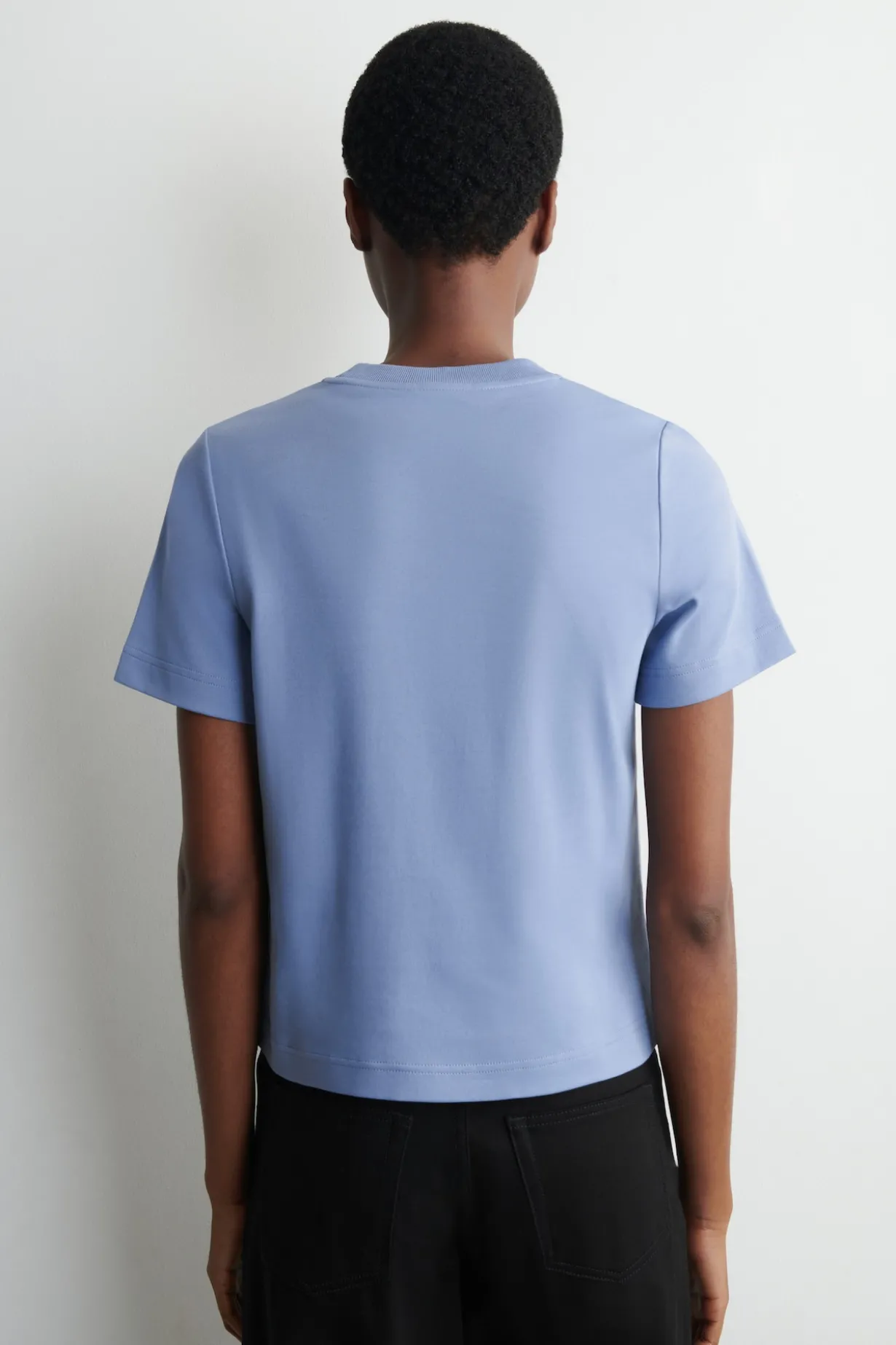 SCHLICHTES T-SHIRT