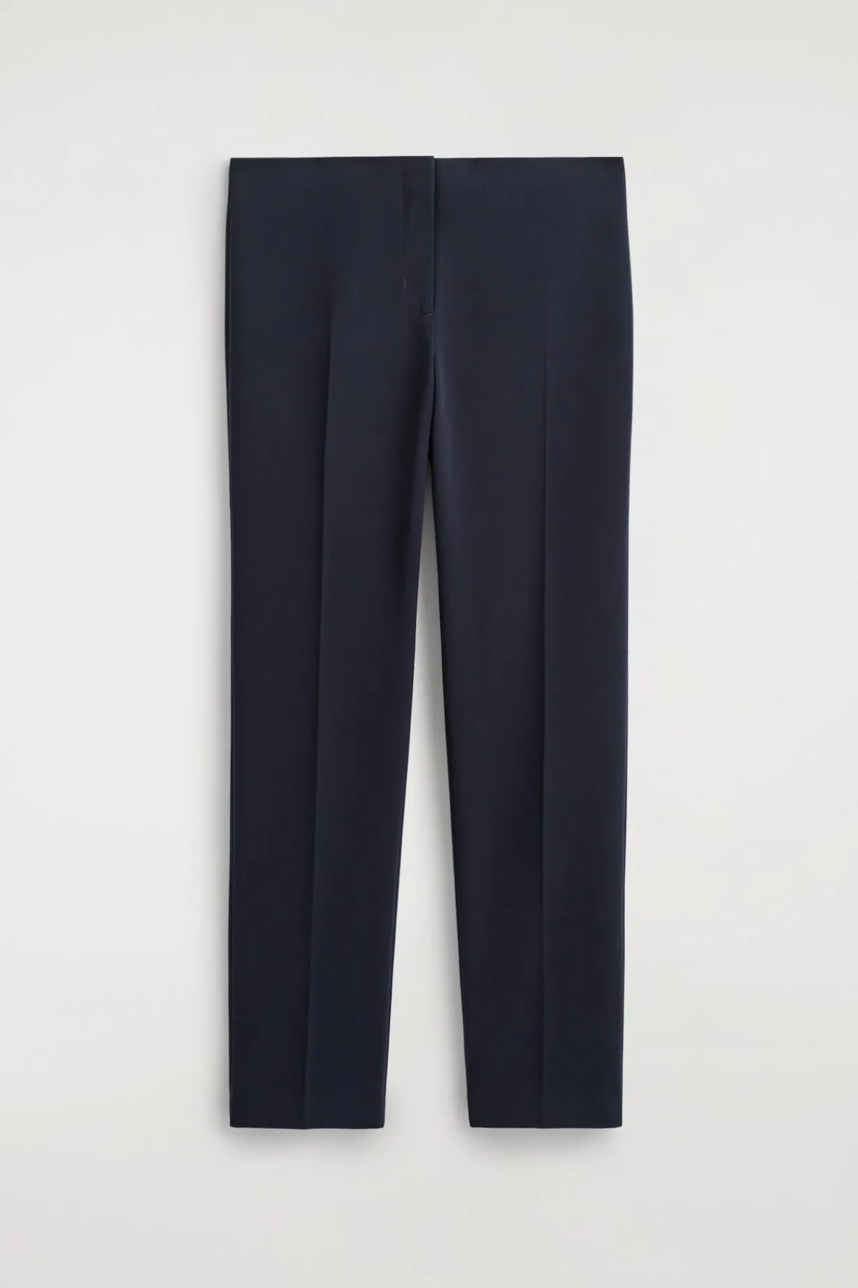 SCHMAL GESCHNITTENE HOSE AUS WOLL-MIX