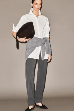 SCHMAL GESCHNITTENE HOSE MIT GERADEM BEIN