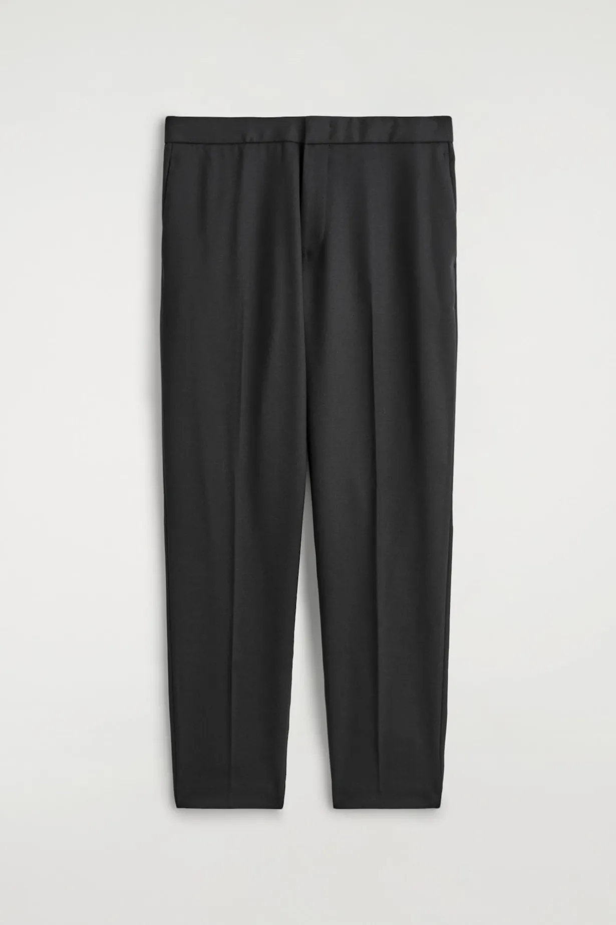 SCHMAL GESCHNITTENE WOLLHOSE
