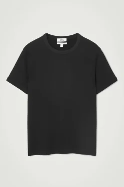 SCHMAL GESCHNITTENES GERIPPTES BAUMWOLL-T-SHIRT