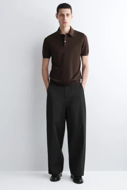 SCHMAL GESCHNITTENES POLOSHIRT AUS SEIDENSTRICK