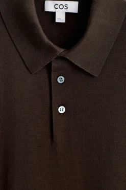 SCHMAL GESCHNITTENES POLOSHIRT AUS SEIDENSTRICK