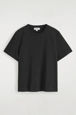 SCHMAL GESCHNITTENES T-SHIRT