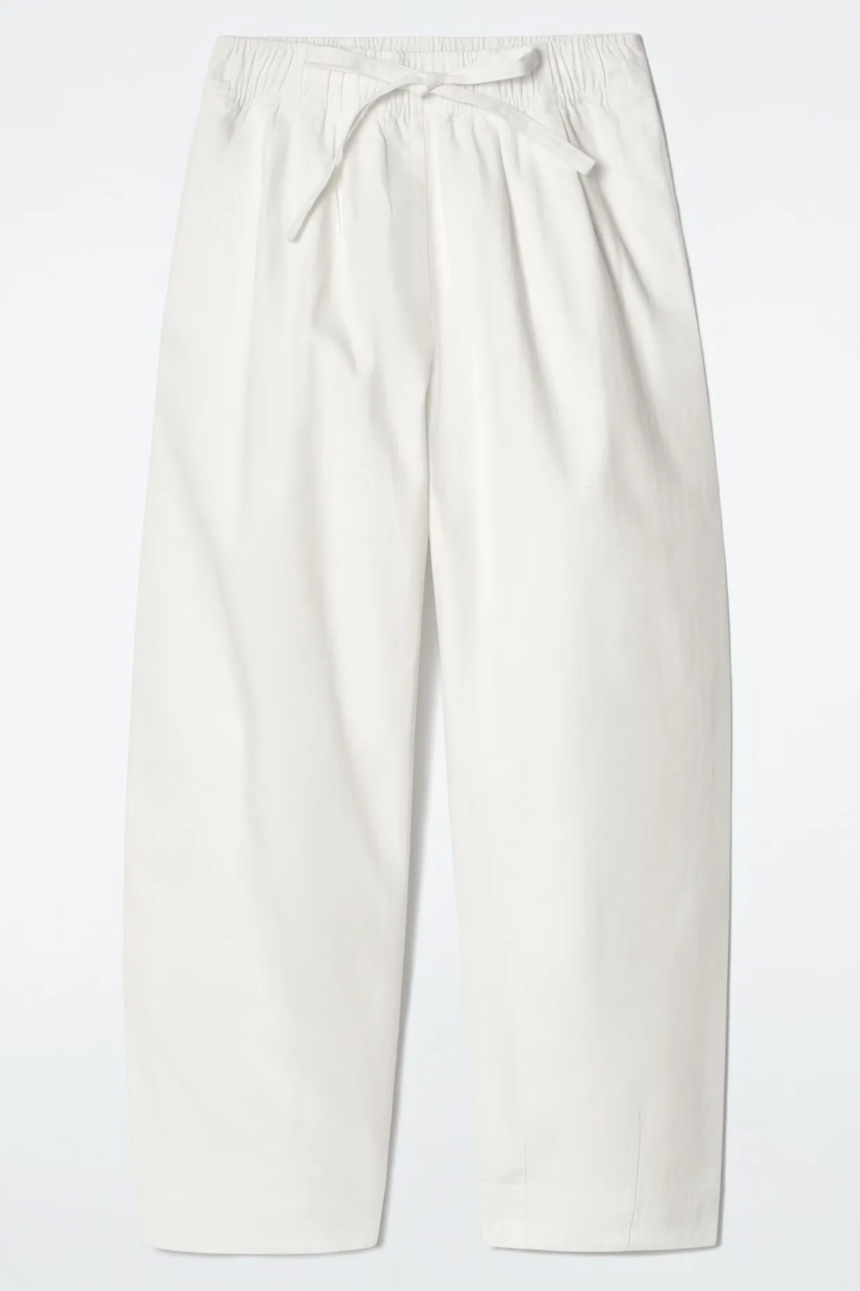SCHMAL ZULAUFENDE BAUMWOLLHOSE MIT KORDELZUG