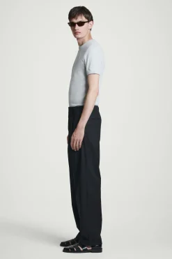 SCHMAL ZULAUFENDE HOSE AUS BAUMWOLLE MIT UMSCHLAG