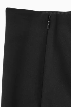 SCHMALE BOOTCUT-HOSE AUS WOLL-CRÊPE