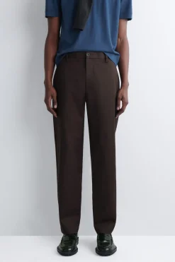 SCHMALE CHINOHOSE AUS BAUMWOLLE MIT GERADEM BEIN