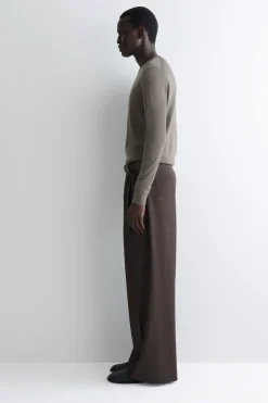 SCHMALER MERINOWOLLPULLOVER MIT RUNDHALSAUSSCHNITT