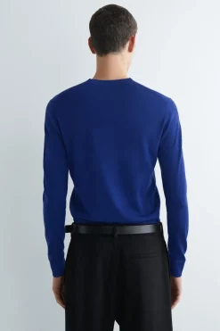 SCHMALER MERINOWOLLPULLOVER MIT RUNDHALSAUSSCHNITT