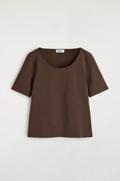SCHMALES BAUMWOLL-T-SHIRT MIT TIEFEM AUSSCHNITT