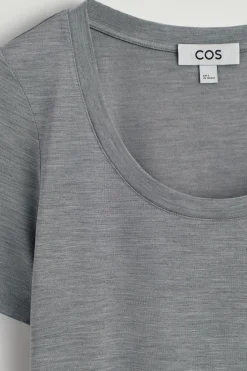 SCHMALES T-SHIRT AUS SEIDE