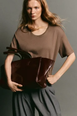 SCOOP-NECK COTTON T-SHIRT