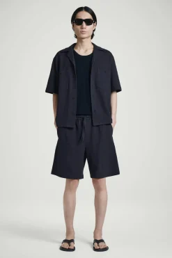 SHORTS AUS SEERSUCKER MIT KORDELZUGBUND