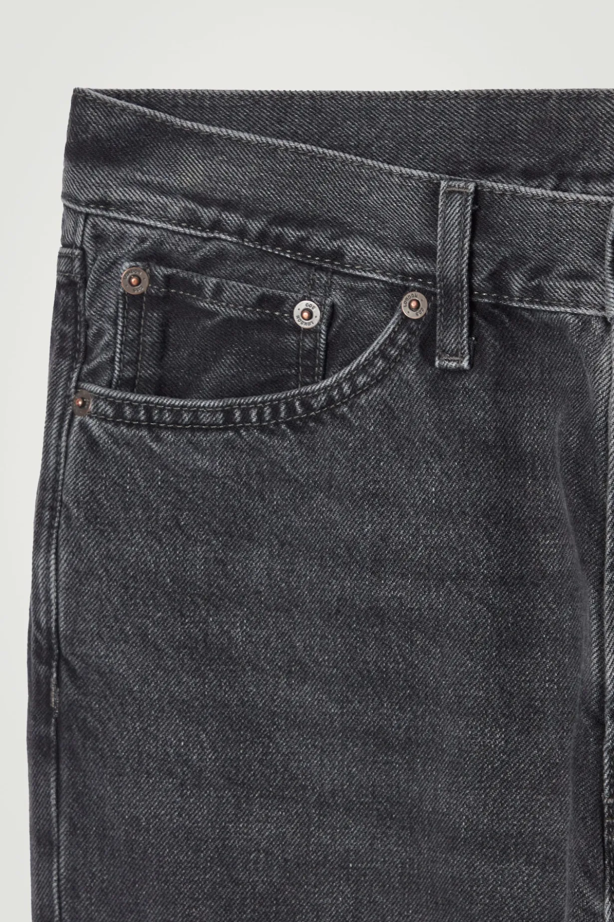 SIGNATURE JEANS MIT GERADEM BEIN