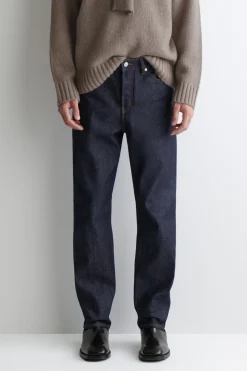 SIGNATURE SELVEDGE-JEANS MIT GERADEM BEIN