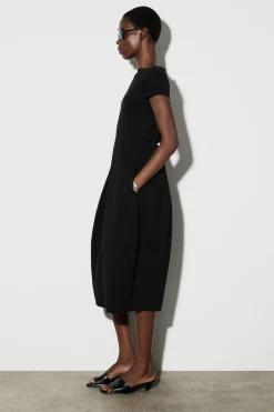 SKULPTURALES MIDIKLEID AUS JERSEY