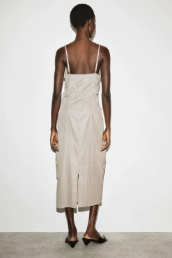 SLIPDRESS AUS SEIDEN-NYLON-MIX MIT RAFFUNGEN