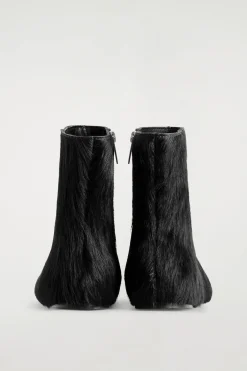SOCK BOOTS AUS LEDER MIT PONYHAAR-EFFEKT