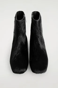 SOCK BOOTS AUS LEDER MIT PONYHAAR-EFFEKT