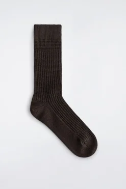 SOCKEN AUS WAFFELSTRICK
