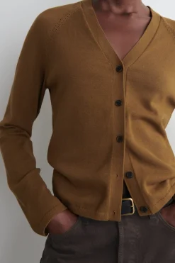 STRICKJACKE AUS BAUMWOLLE MIT V-AUSSCHNITT