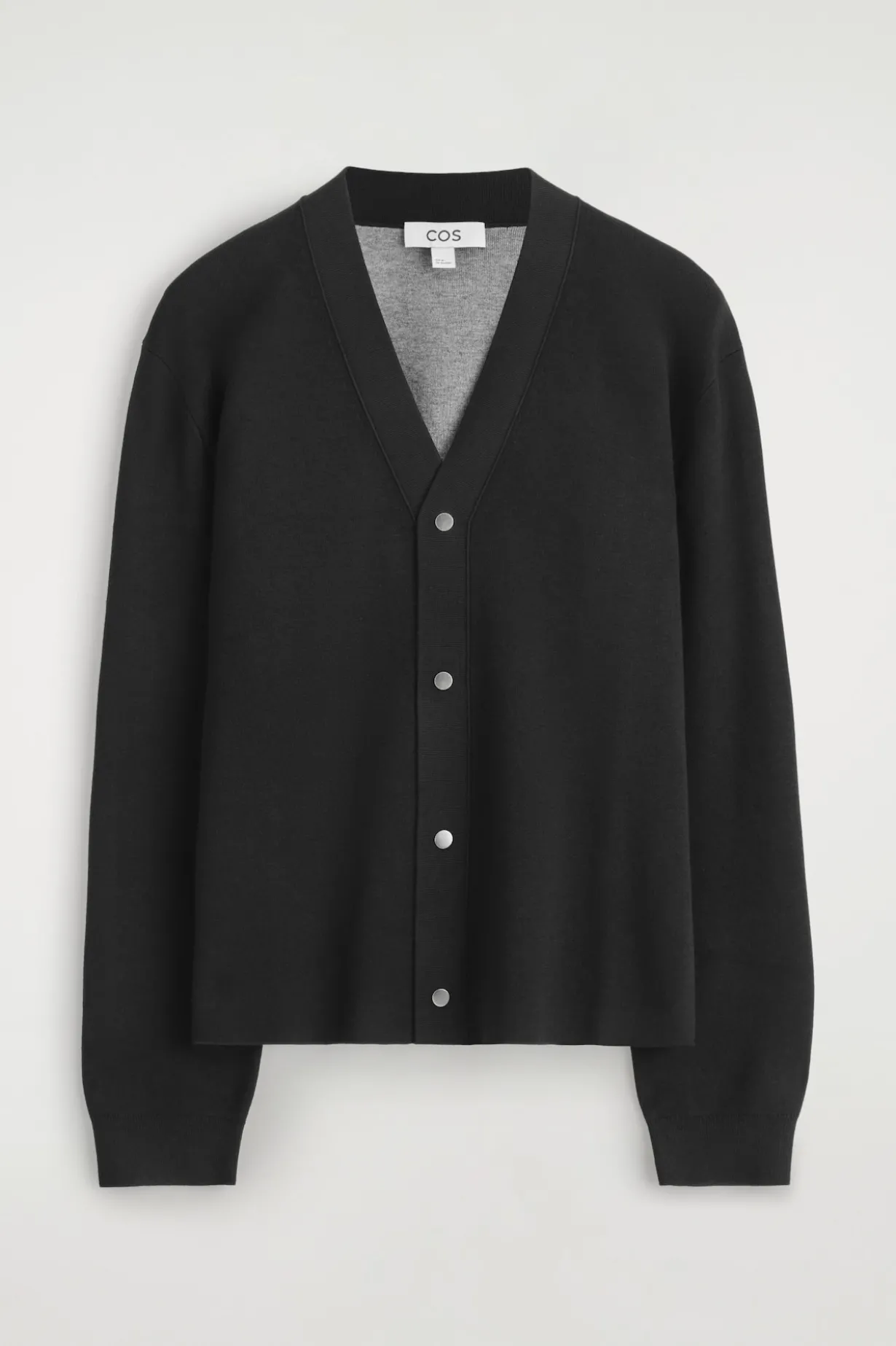 STRICKJACKE AUS DOUBLEFACE-MATERIAL