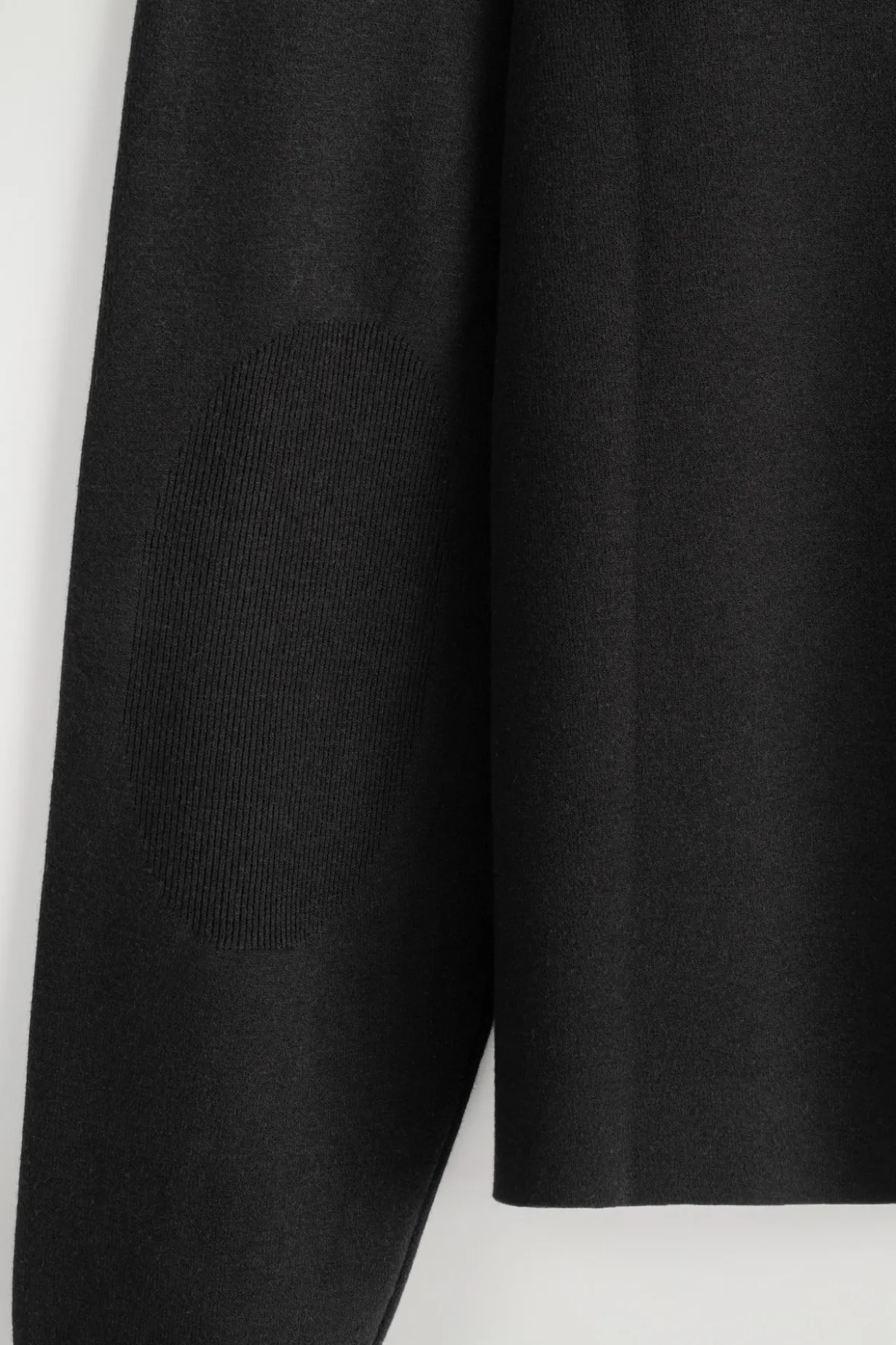 STRICKJACKE AUS DOUBLEFACE-MATERIAL