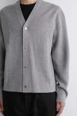 STRICKJACKE AUS DOUBLEFACE-MATERIAL