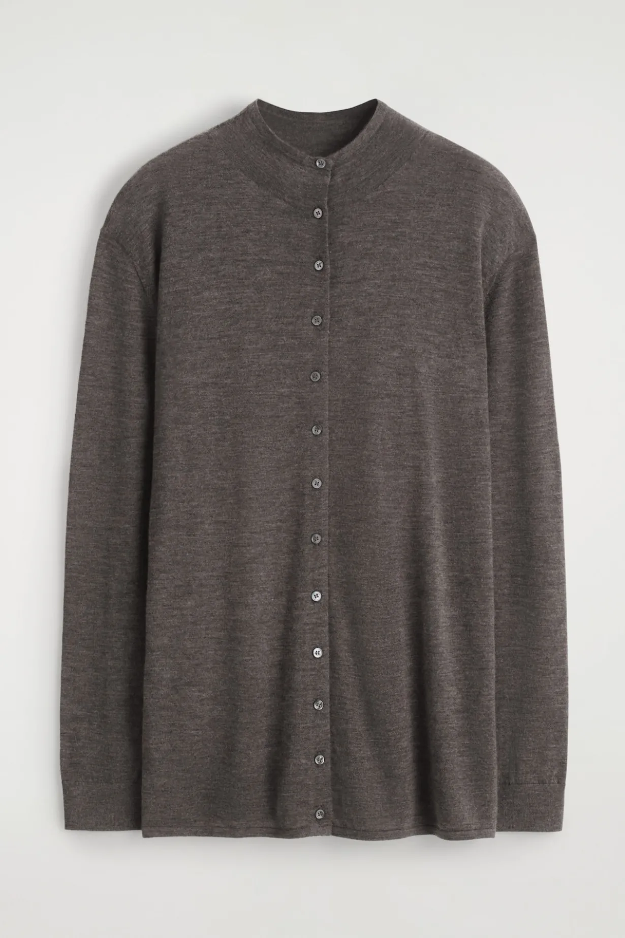 STRICKJACKE AUS FEINEM KASCHMIR