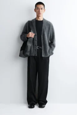STRICKJACKE AUS GEBÜRSTETEM KASCHMIR