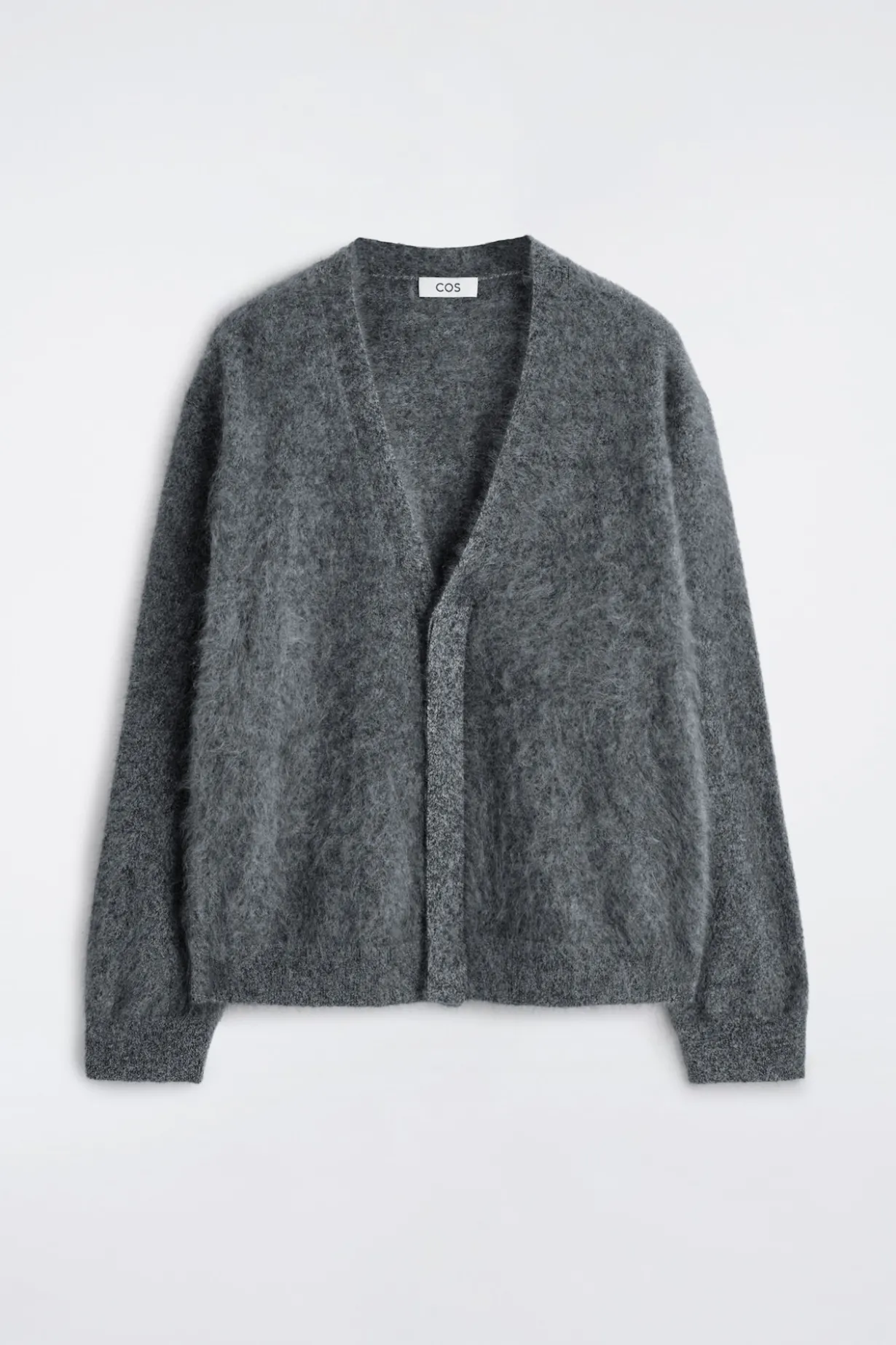 STRICKJACKE AUS GEBÜRSTETEM KASCHMIR