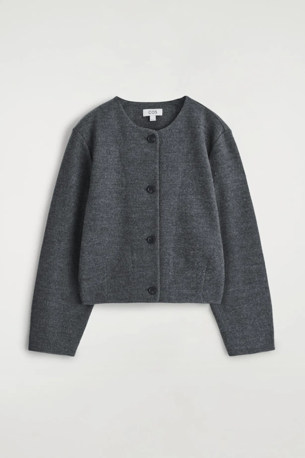 STRICKJACKE AUS GEKOCHTER MERINOWOLLE