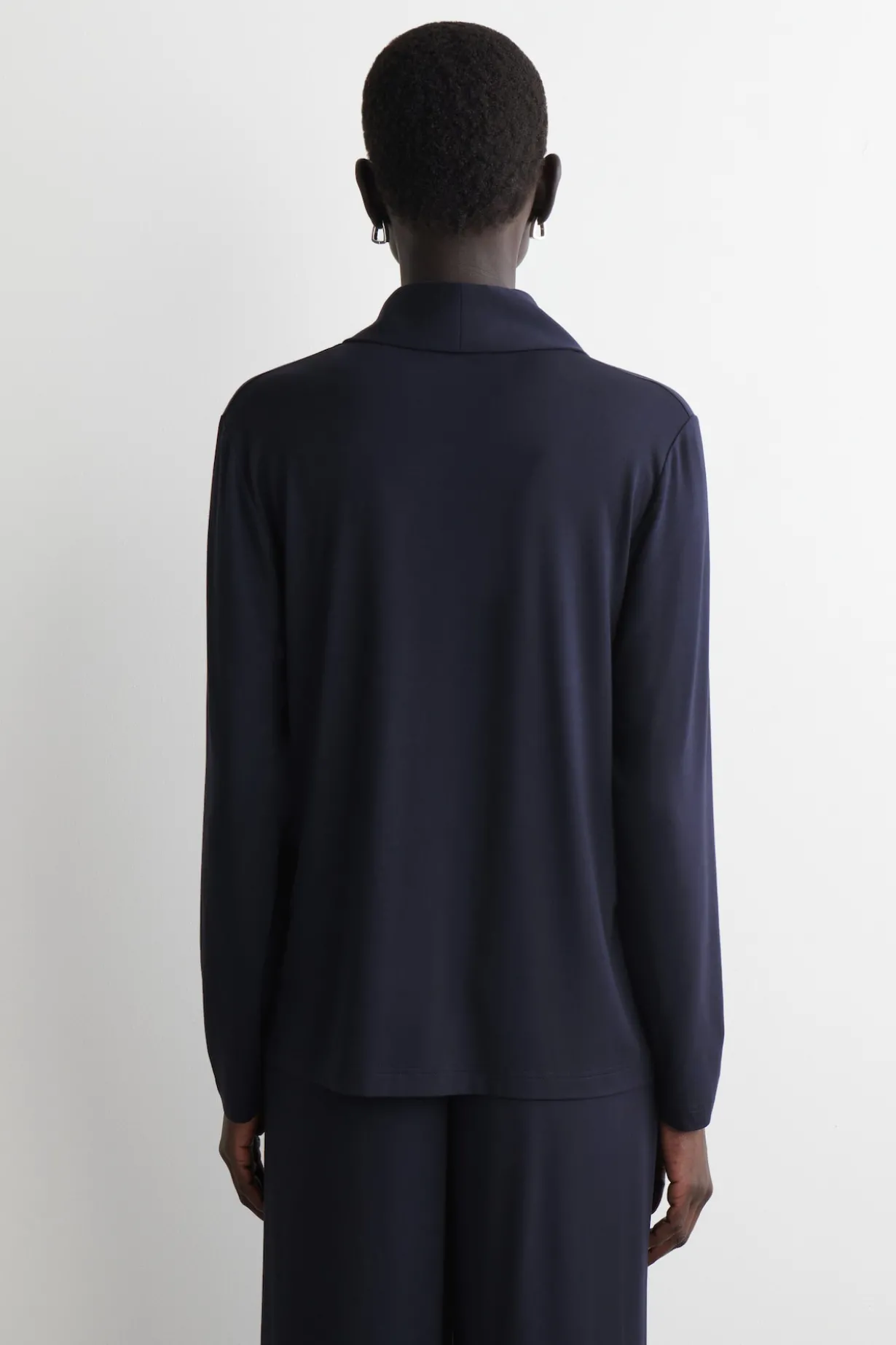 STRICKJACKE AUS JERSEY MIT SCHALKRAGEN