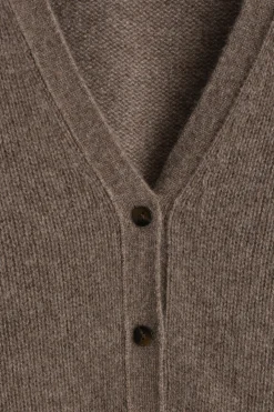 STRICKJACKE AUS KASCHMIR MIT V-AUSSCHNITT