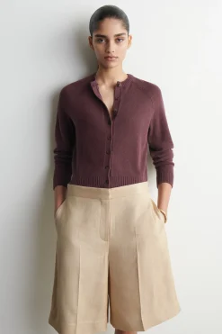 STRICKJACKE AUS LEINEN