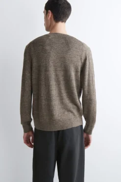 STRICKJACKE AUS LEINEN
