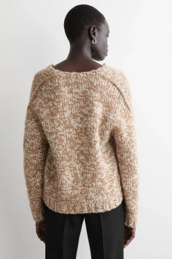 STRICKJACKE AUS WOLL-ALPAKA-MIX
