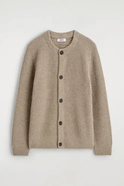 STRICKJACKE AUS WOLLE MIT RUNDHALSAUSSCHNITT