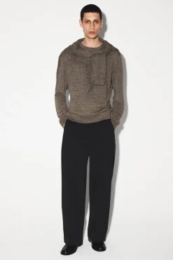 STRICKPULLOVER AUS LEINEN MIT RUNDHALSAUSSCHNITT
